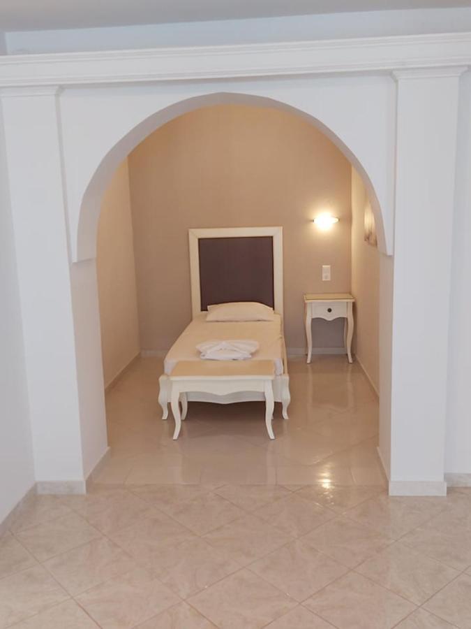 Konstantinos Apartments - B&B