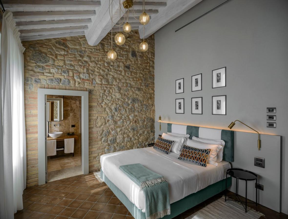Deluxe King Room with View