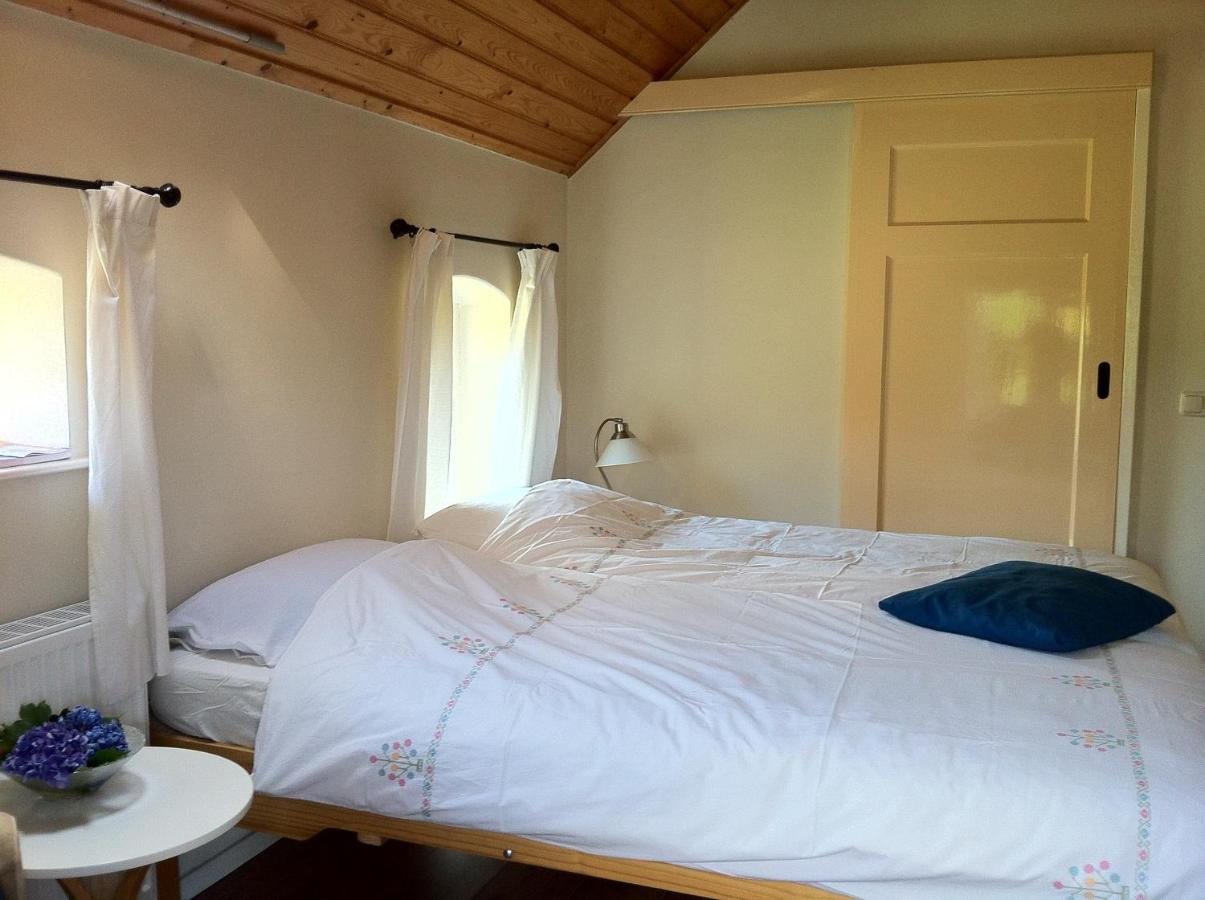 Tweepersoonskamer met 2 Aparte Bedden