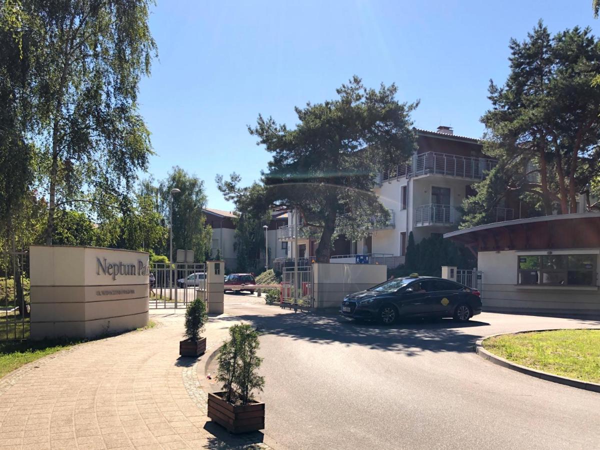 Apartament Neptun Park - 100m od plaży - B&B