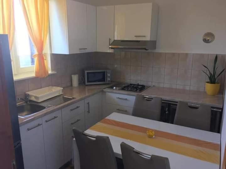Apartman Lori - Chambres d’hôtes Novi Vinodolski