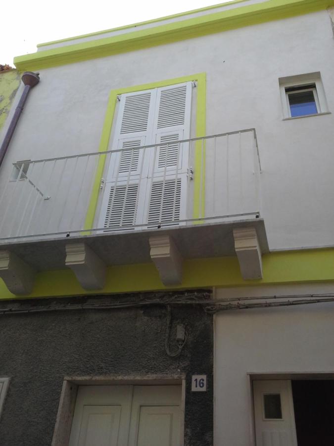 Mio & Tuyo Casa Vacanze - B&B Carloforte