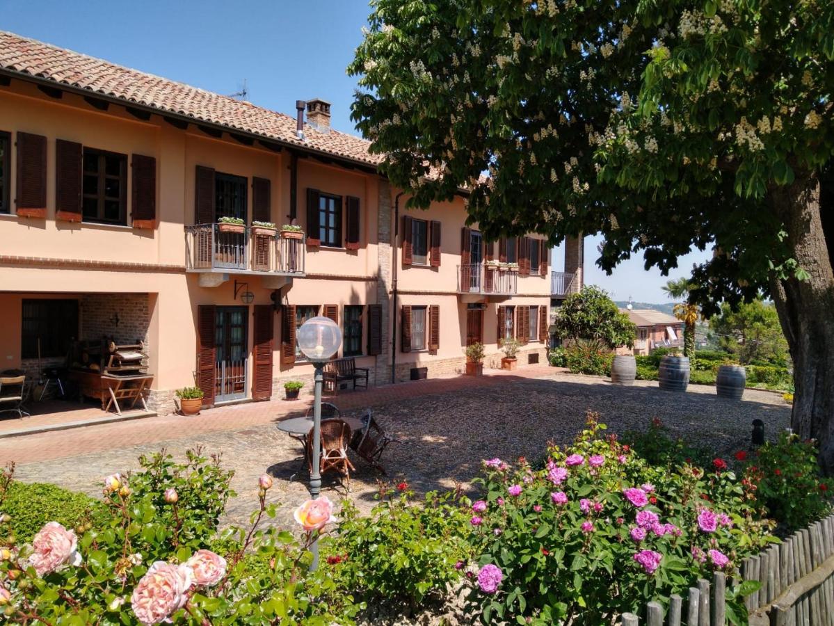 B&B Agliano Terme - Agriturismo Cascina del Rosone - Bed and Breakfast Agliano Terme