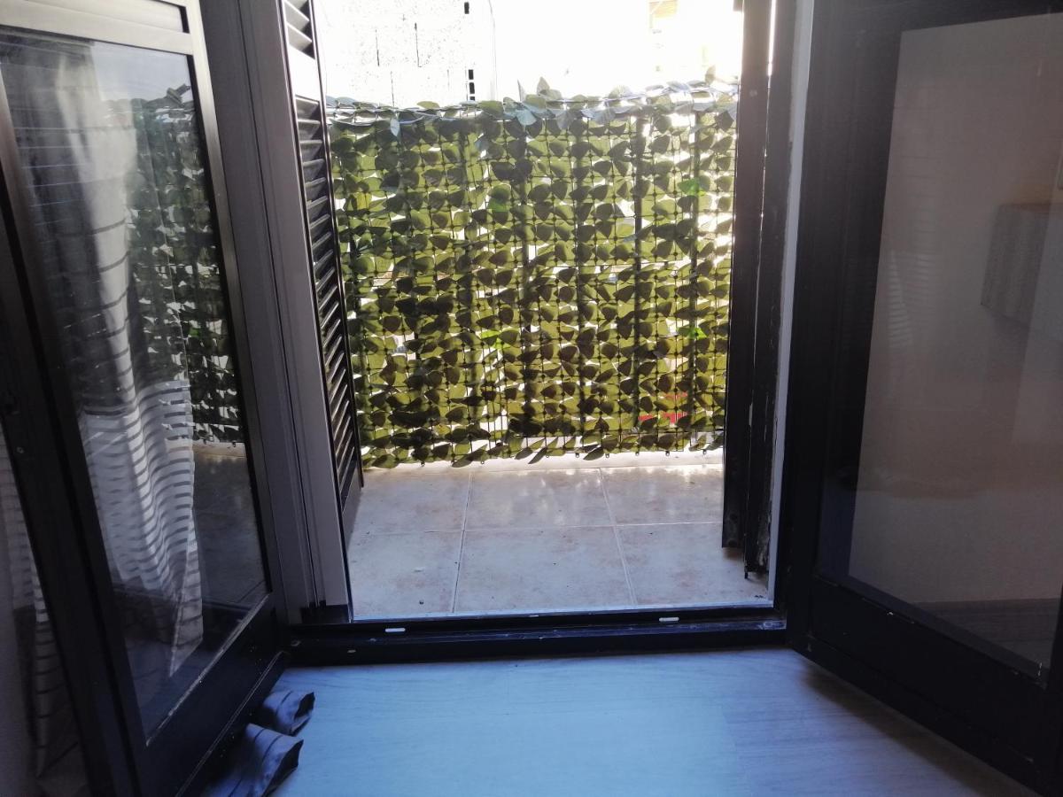 Newhouse CRISPI 78 - B&B