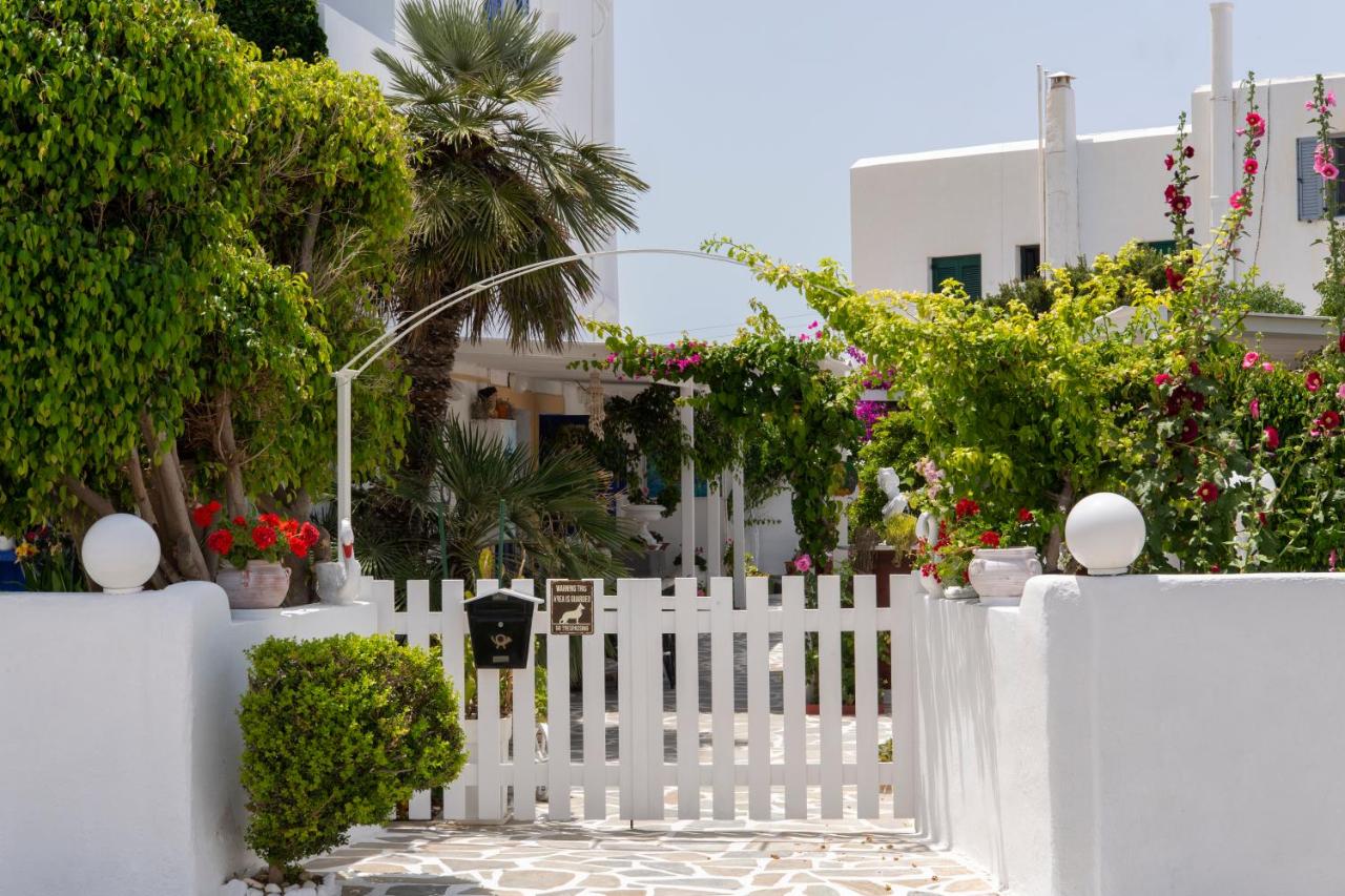 B&B Naoussa - Ricos Two Bedroom House - Naoussa Paros - Bed and Breakfast Naoussa