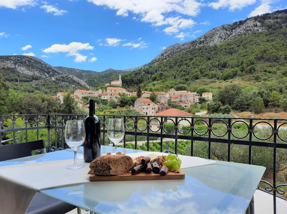 Apartments Pitve - B&B Gelsa