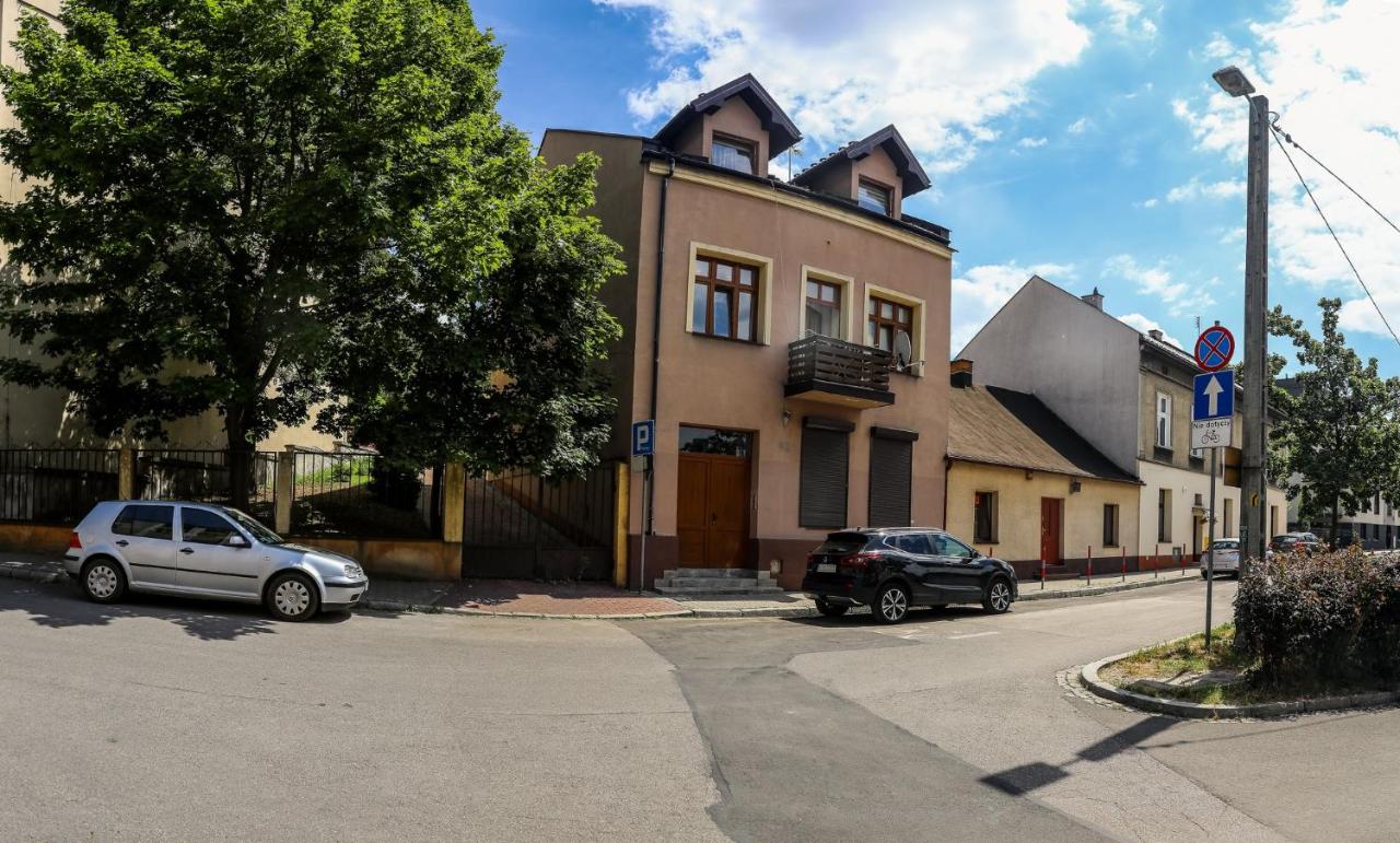 Cracow by Night Apartments - Bed and Breakfast Krakau