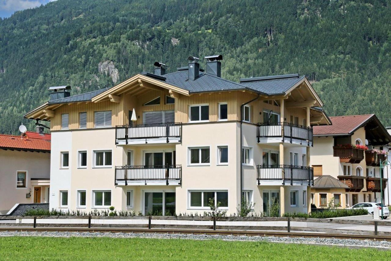 Apartment Jäger - B&B Ried im Zillertal