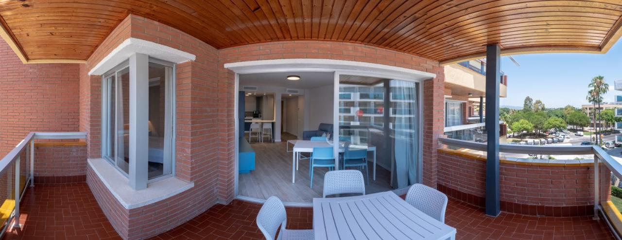 Superior Two-Bedroom Apartment (4-6 Adults)