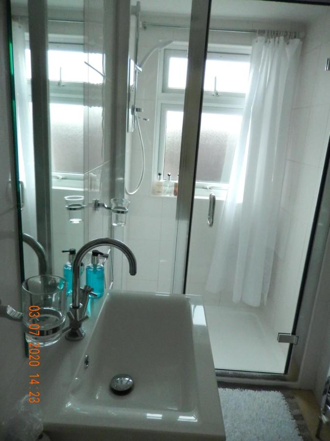 Chambre Double Deluxe avec Douche
