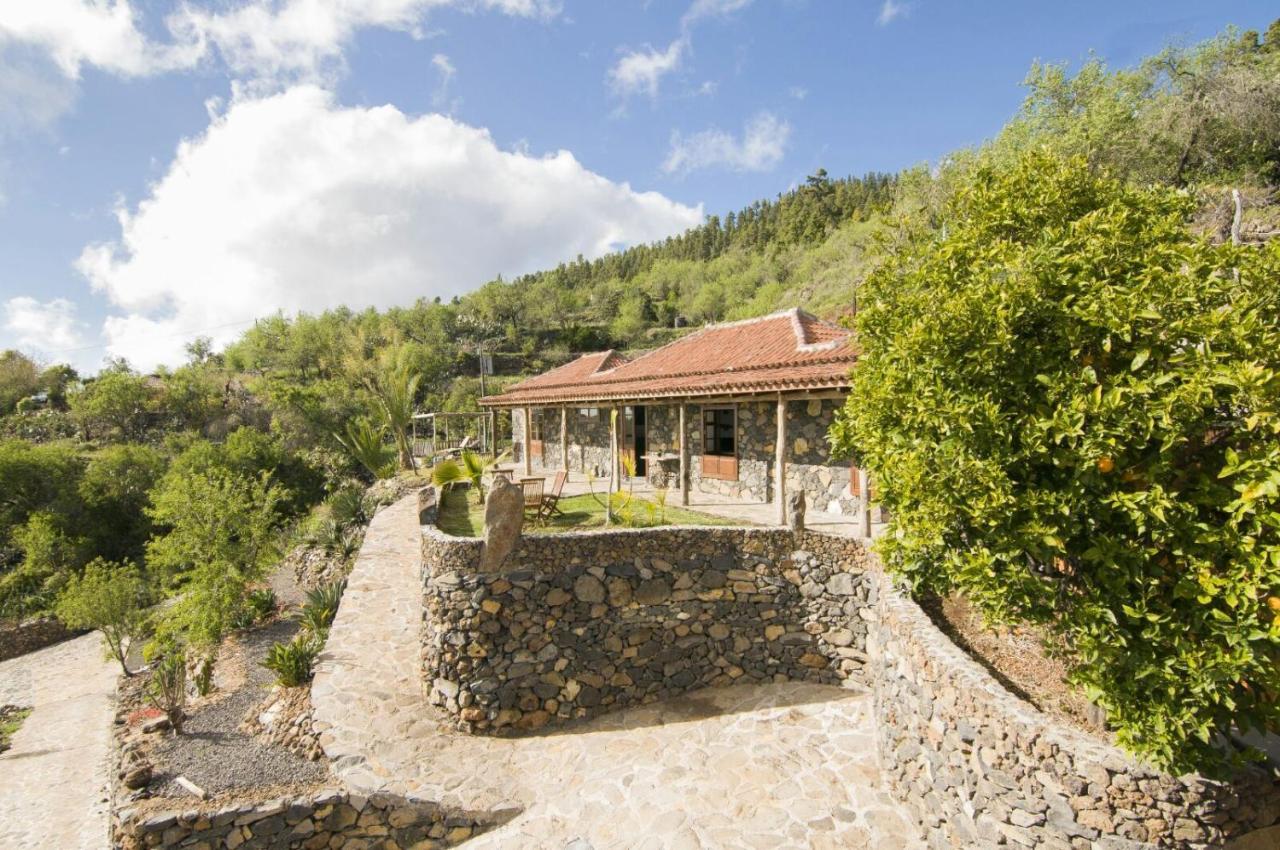 Villa Awara - Piscina privada - Private pool - by Rural La Palma - B&B