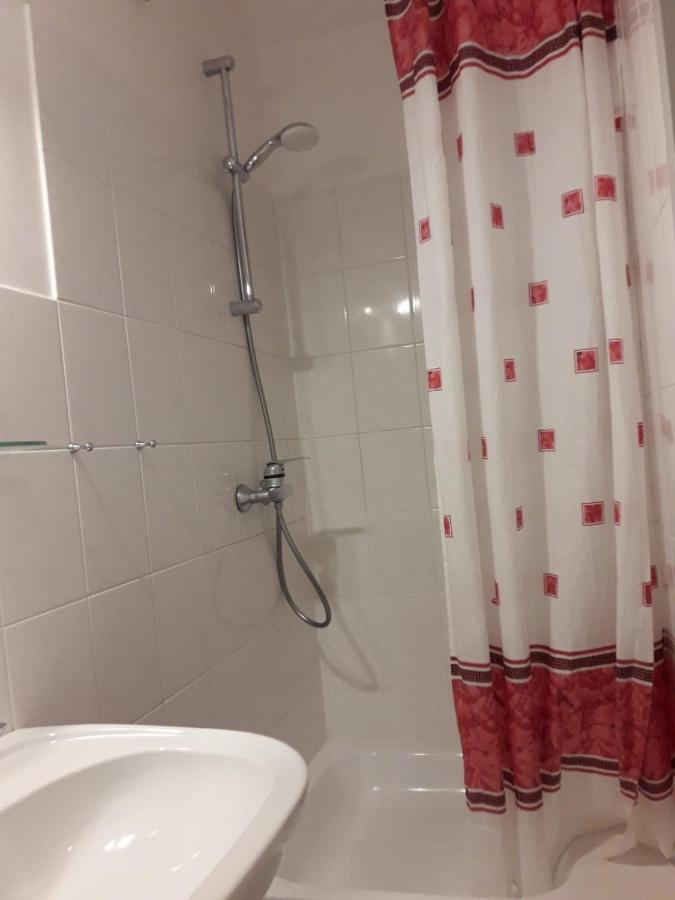 Tweepersoonskamer met Eigen Badkamer