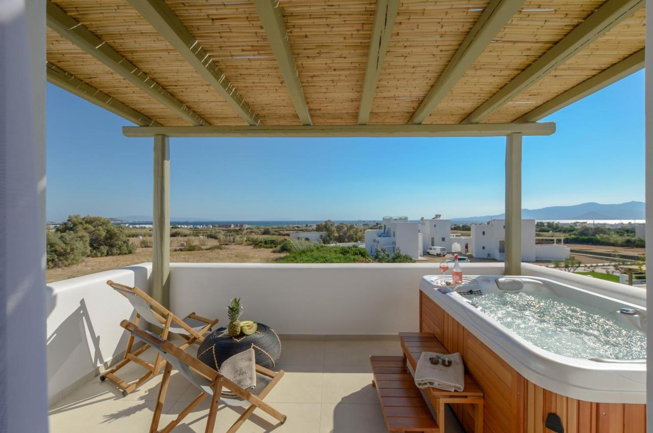 Premium Suite with Sea View and Private Hot Tub
