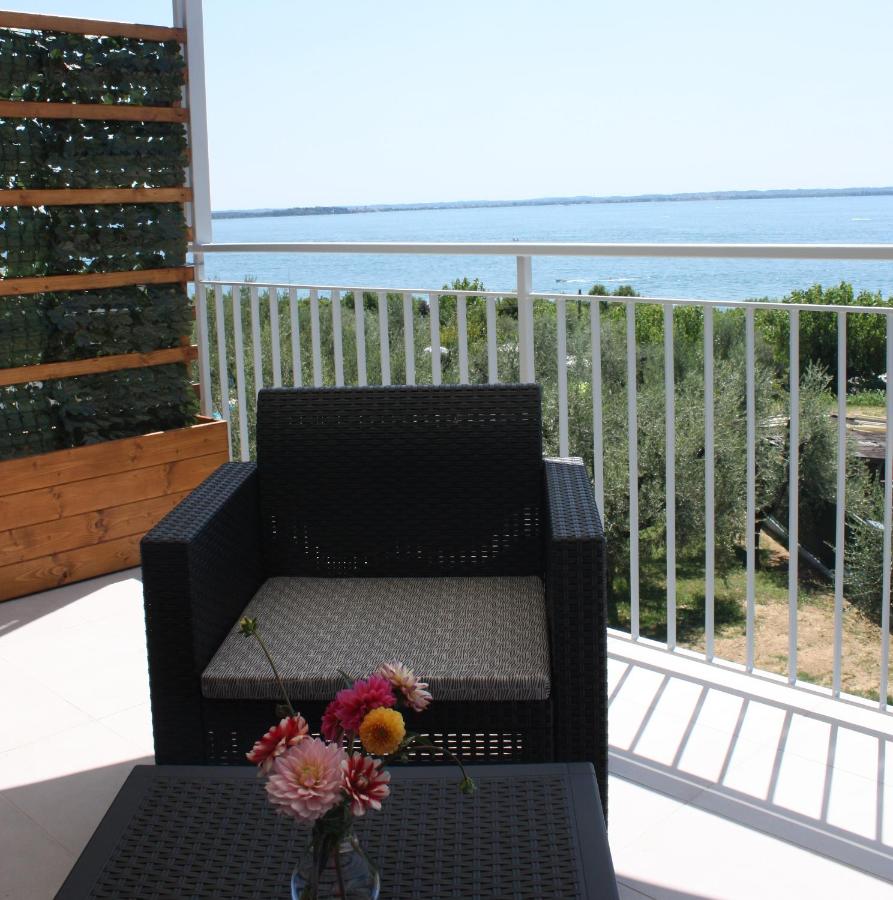 Apartment mit Balkon