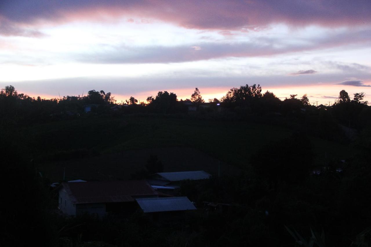 บ้านเพลินภู - B&B Khao Kho