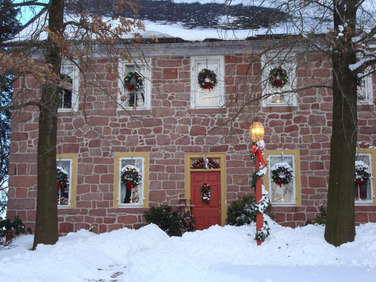 Brownstone Colonial Inn - Ferienwohnung Reinholds