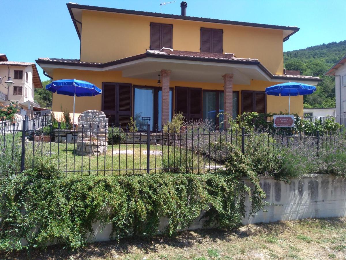 B&B Fossato di Vico - IL RISVEGLIO DEI SENSI (antisismica) - Bed and Breakfast Fossato di Vico