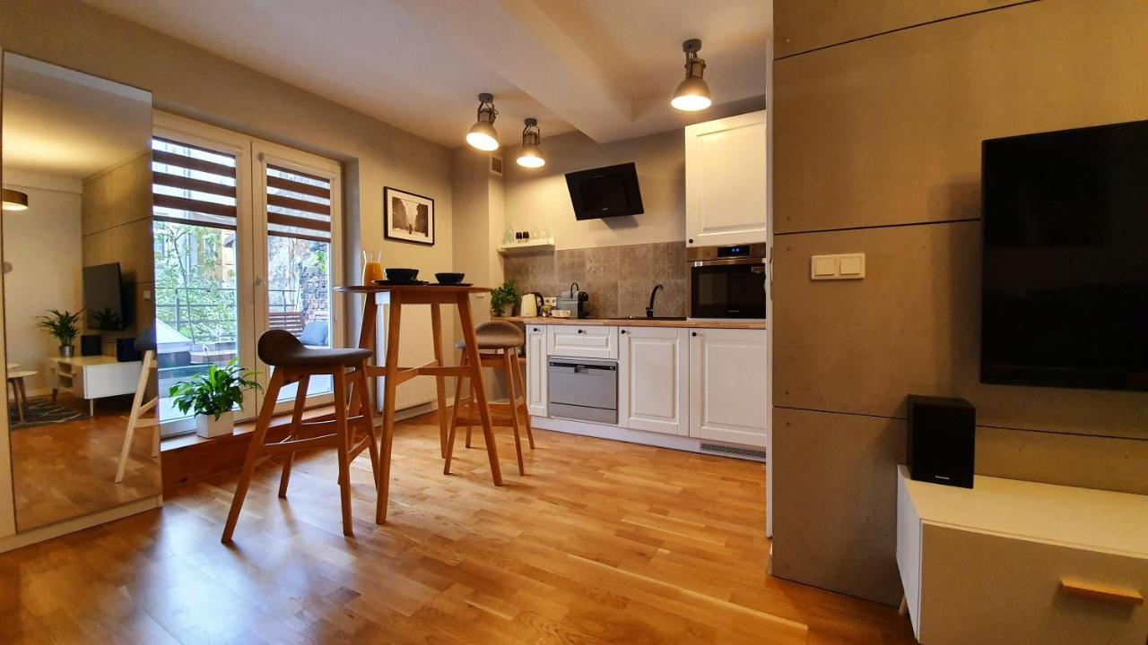 Apartment with Terrace