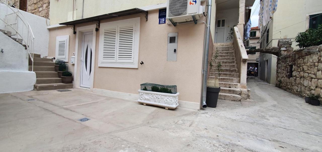 Luxury Studio Apartment Honeymoon - Chambres d’hôtes Split