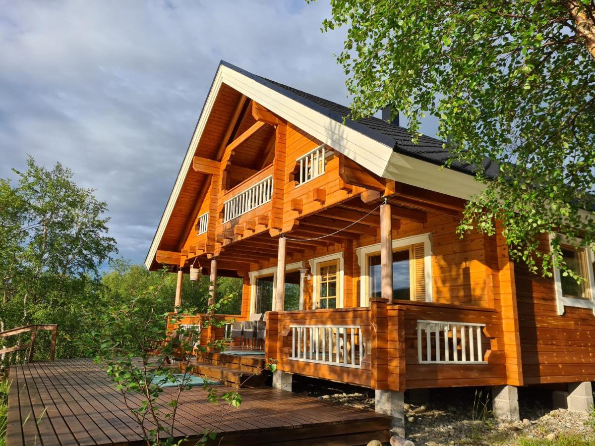 Salmon - B&B