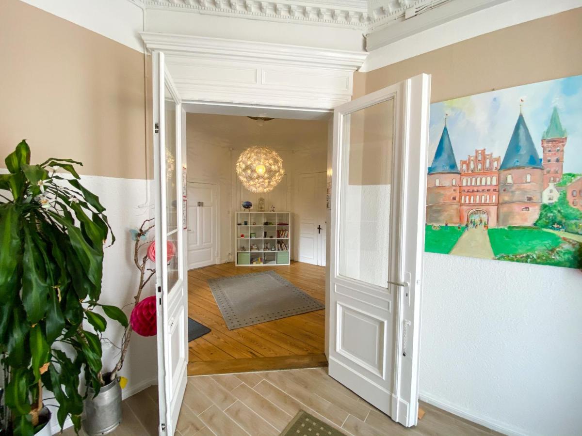 VILLA HanseART Lübeck - Privatzimmer in zentraler Lage - B&B Lübeck