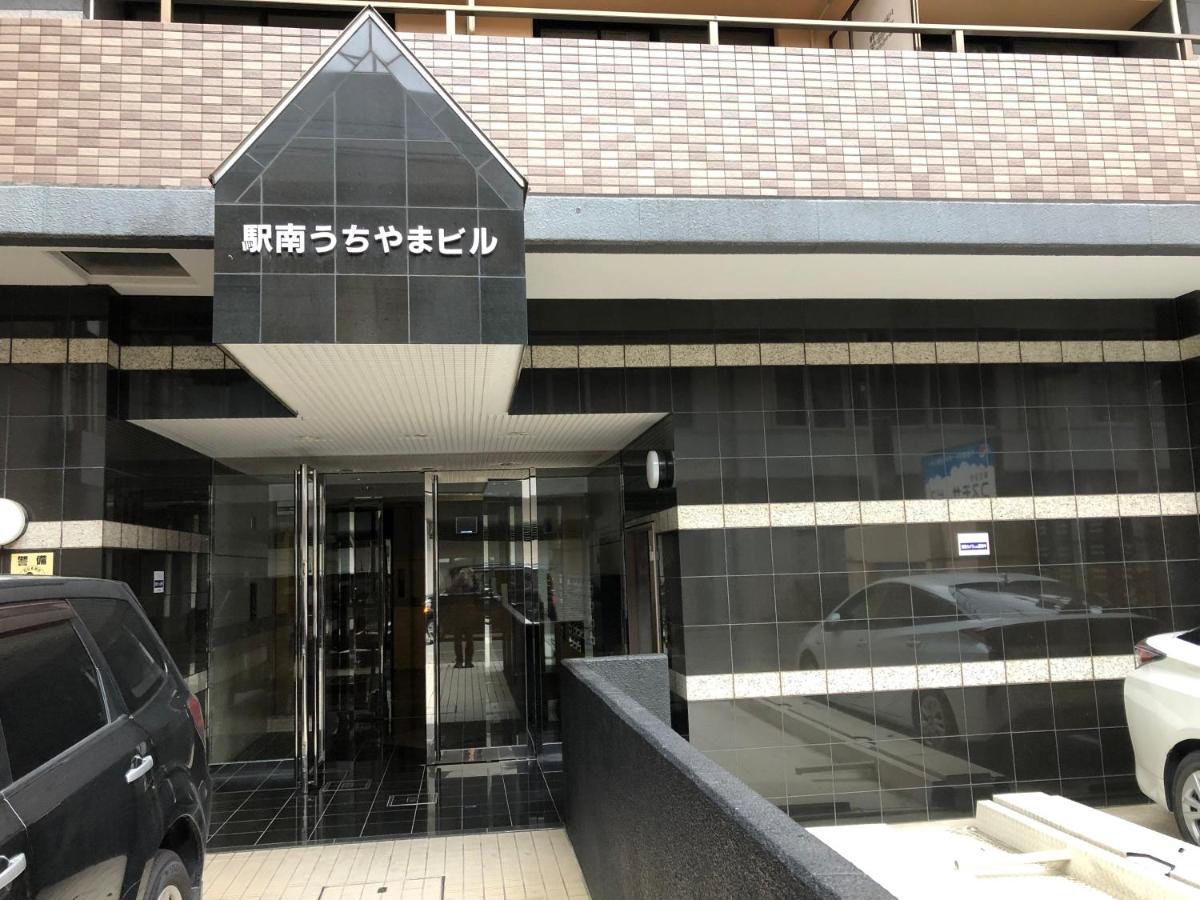 B&B Fukuoka - 駅南うちやまビル1 - Bed and Breakfast Fukuoka