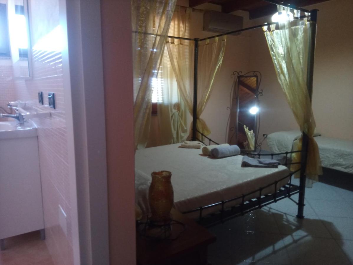 Driepersoonskamer met Eigen Badkamer