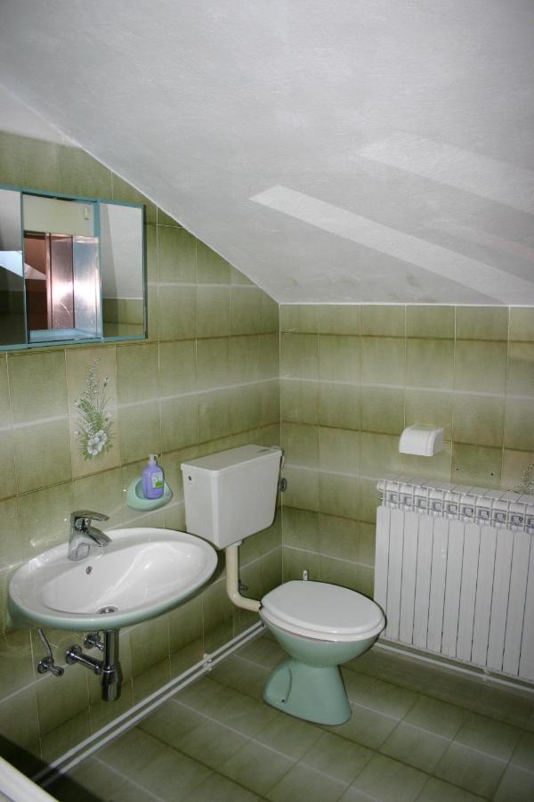 Apartment mit 2 Schlafzimmern und Balkon