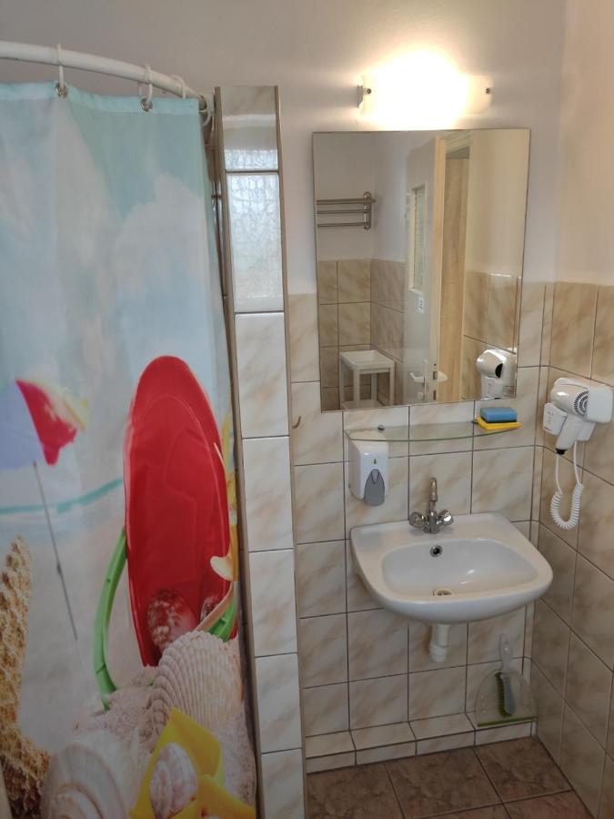 Twin Room with Bathroom