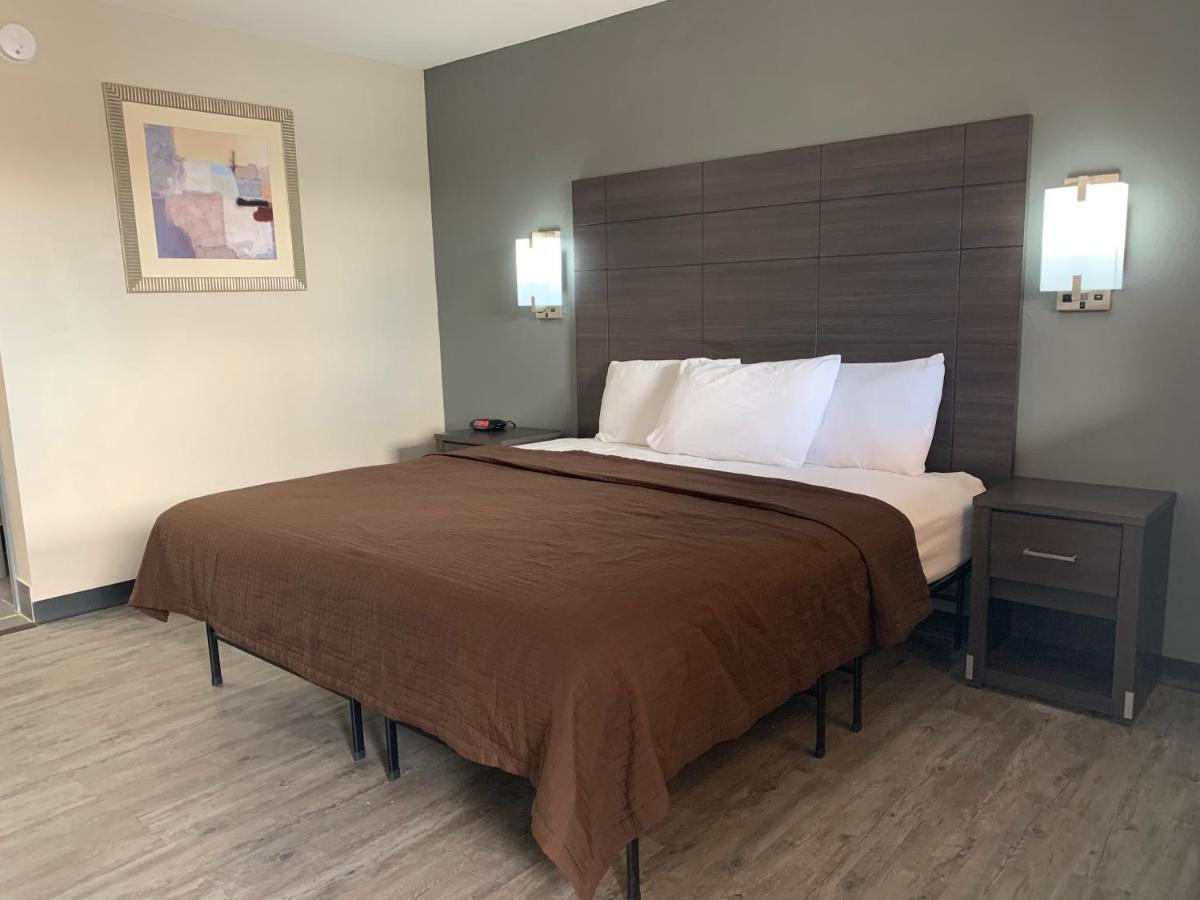 Crescent Park Motel & Suites - B&B