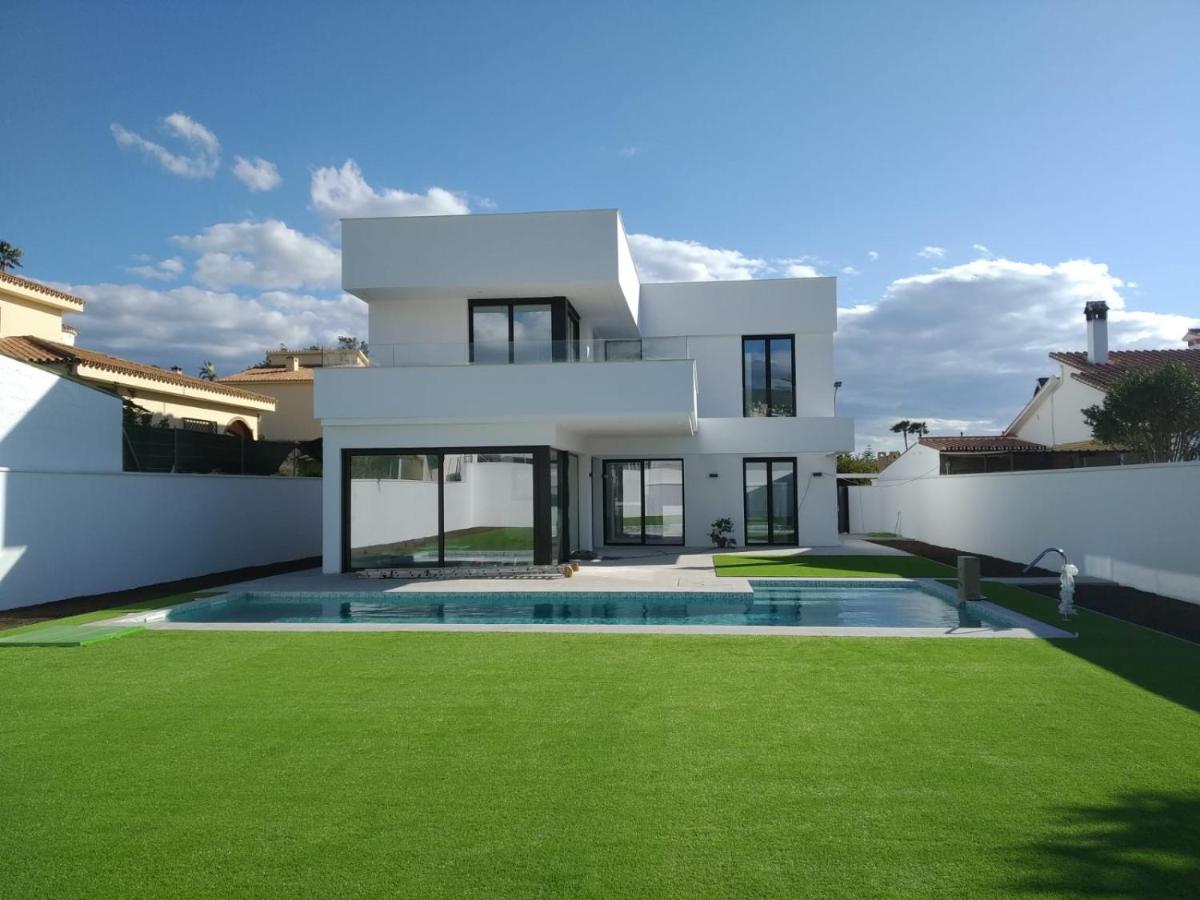 VillaSwimmingpoolMalaga - B&B