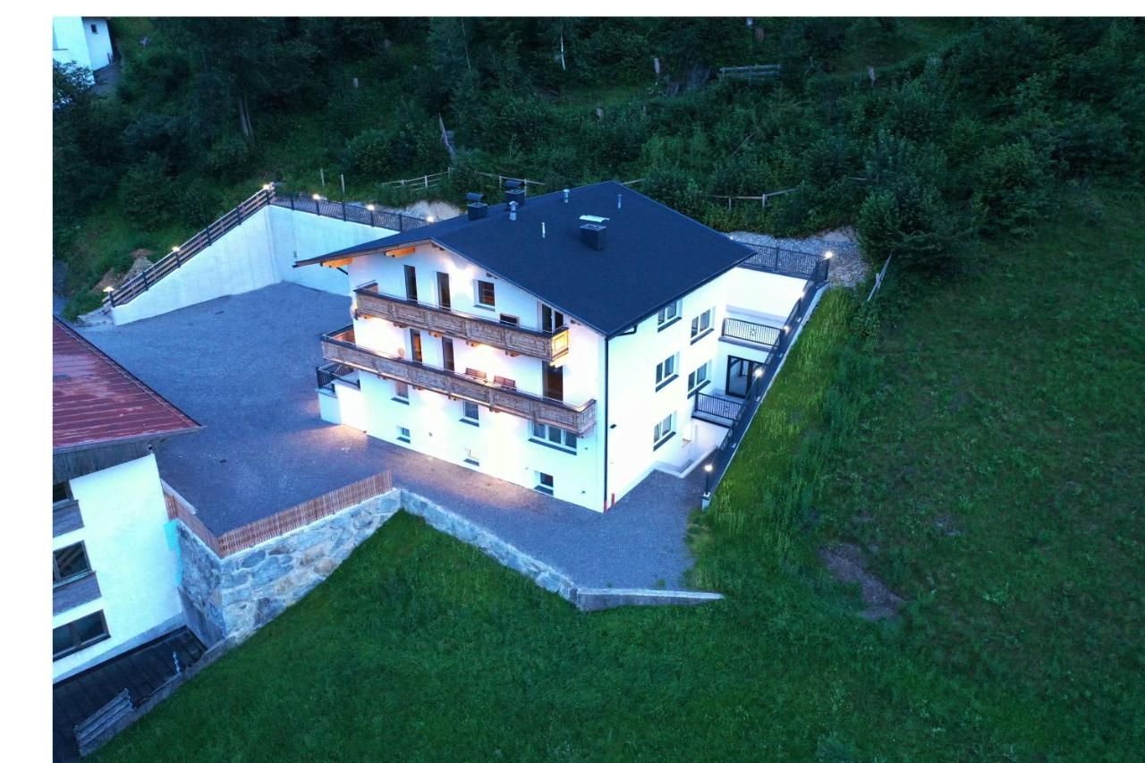 Haus Waldeck - Appartement Bergwelten - B&B