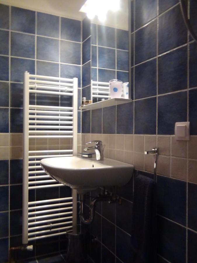 Camera Doppia con Letti Singoli