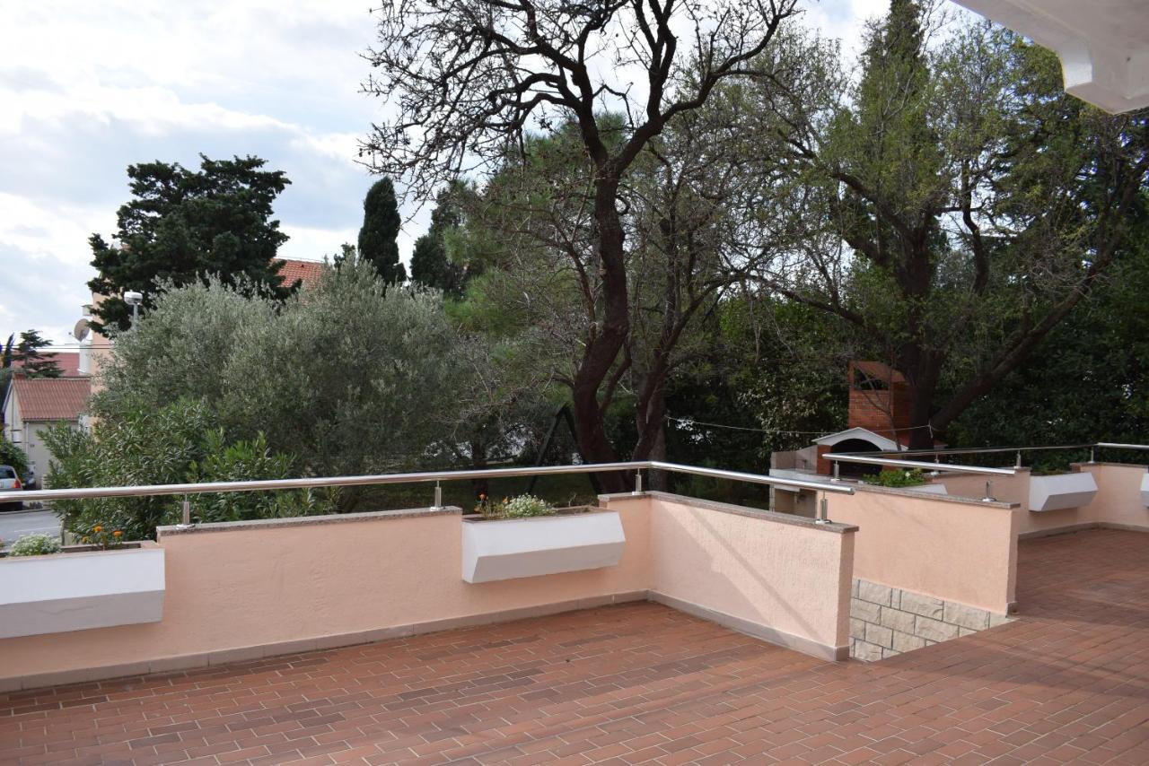 Apartmani Katica - B&B Novalja