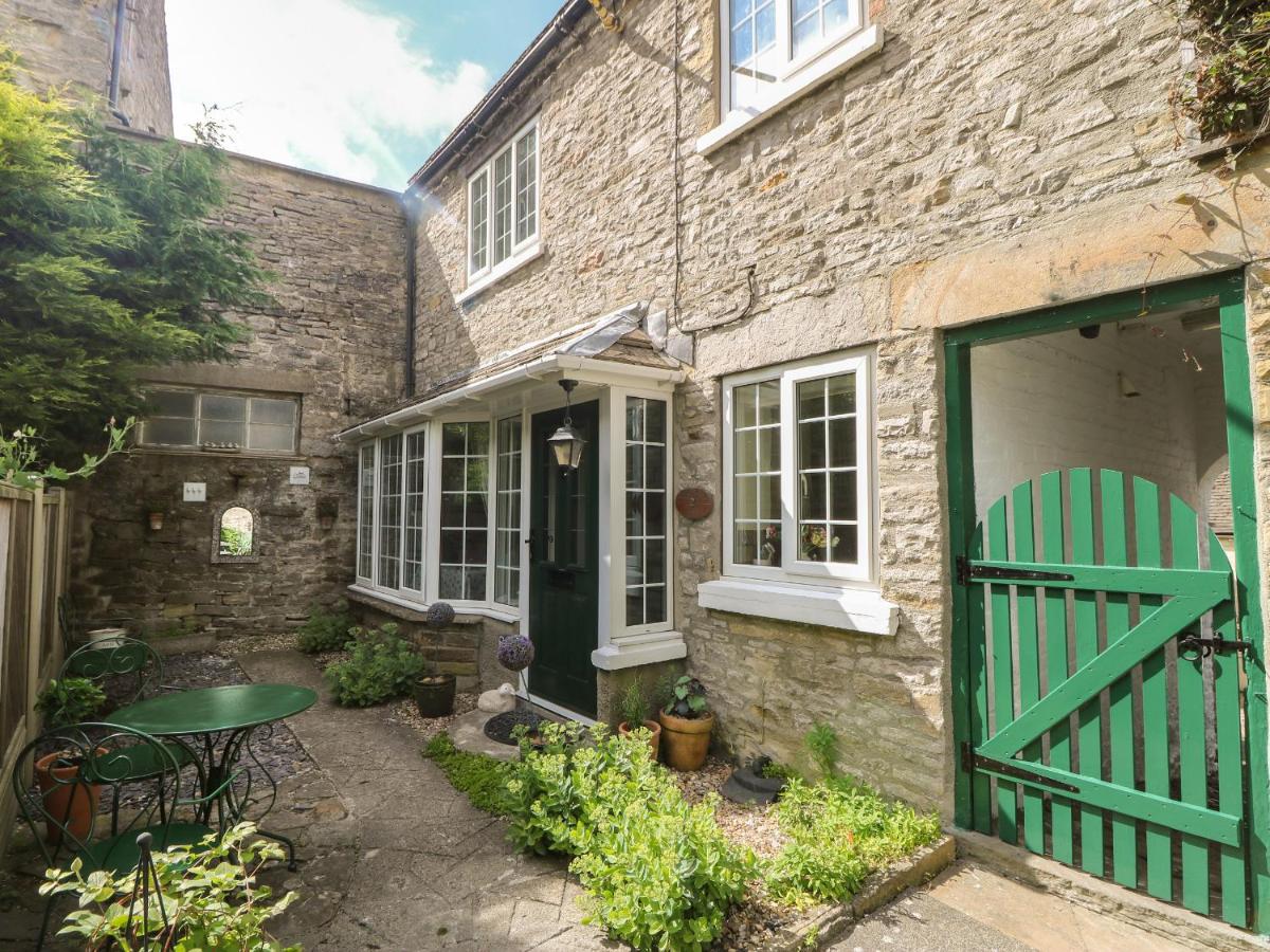 B&B Leyburn - Wedgewood Cottage - Bed and Breakfast Leyburn