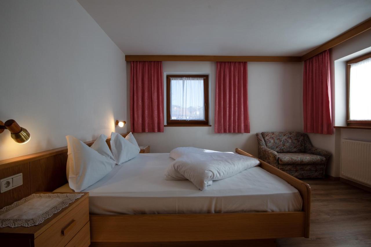 B&B Lajen - Apartment 1 - Zur Sonne - Bed and Breakfast Lajen