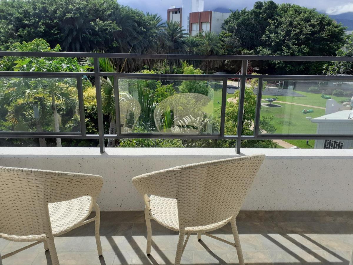 Camera Queen con Vista Giardino