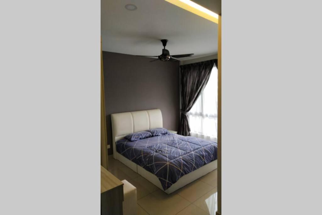 Selayang 18 Lovely 2R2B, 2Parking and Wi-Fi provided - B&B Batu Caves
