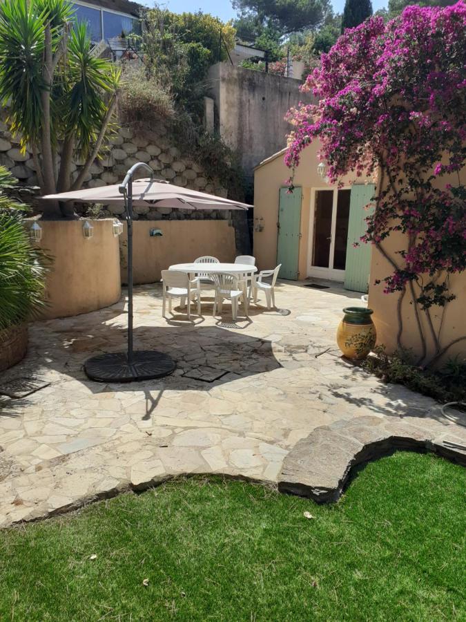 B&B Hyères - tres beau T1 - Bed and Breakfast Hyères