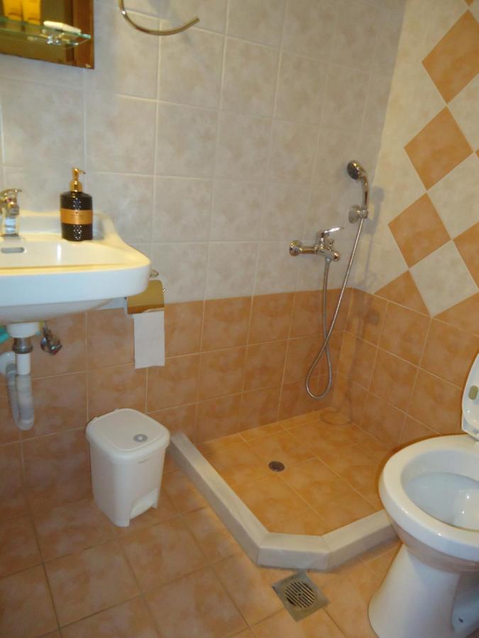 Habitación Doble con baño - 1 o 2 camas
