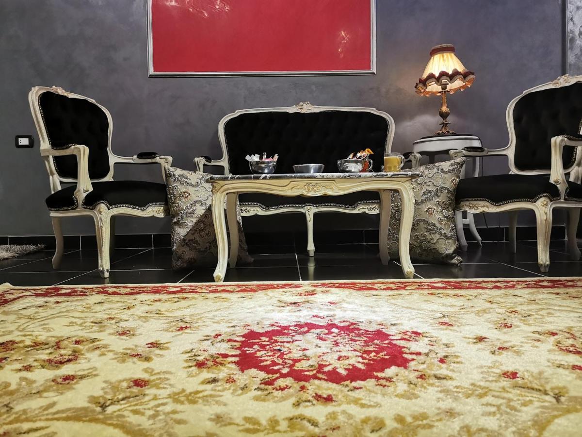 Chic Apartment 1 - Bed and Breakfast