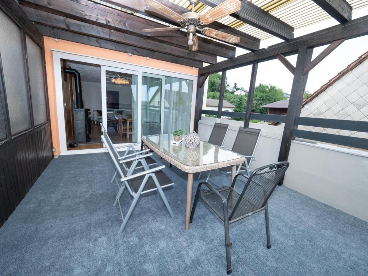 Ferienwohnungen Hirschen Lottstetten - B&B