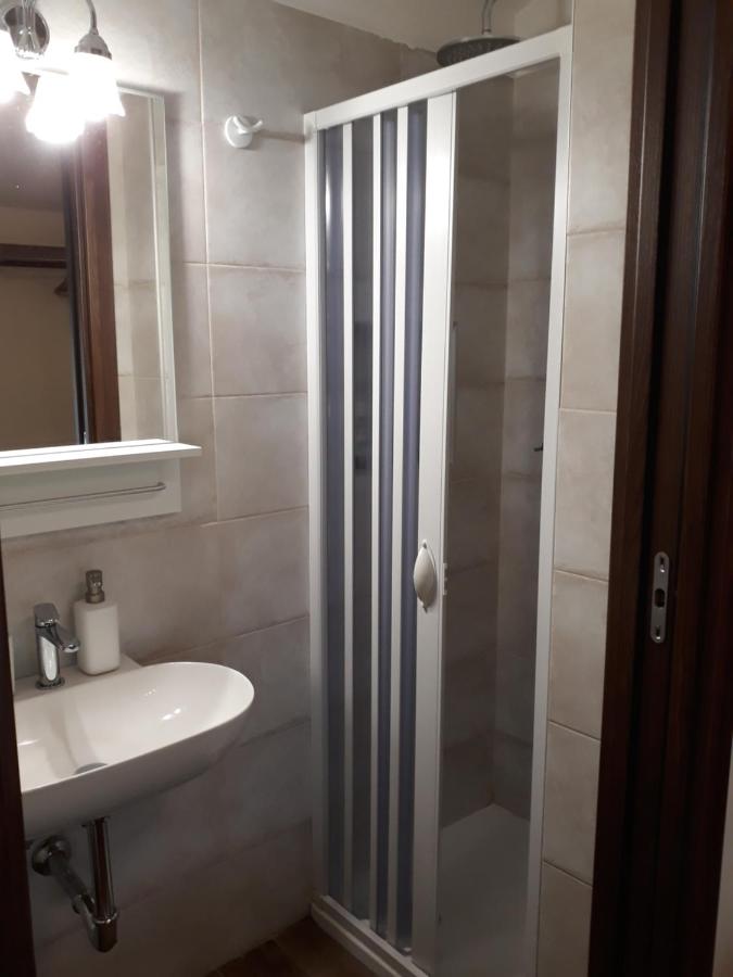 Double or Twin Room with Private Bathroom