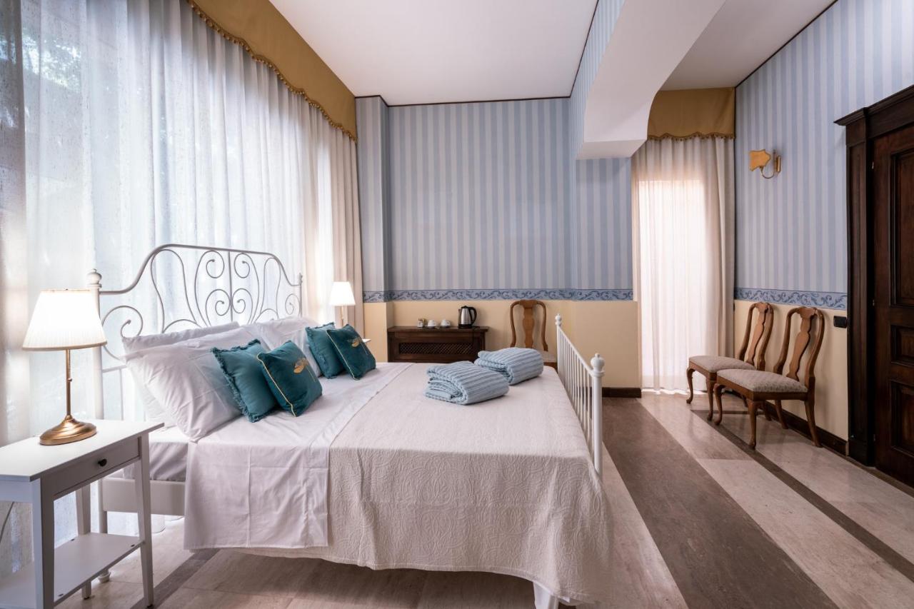 Double Room with Terrace