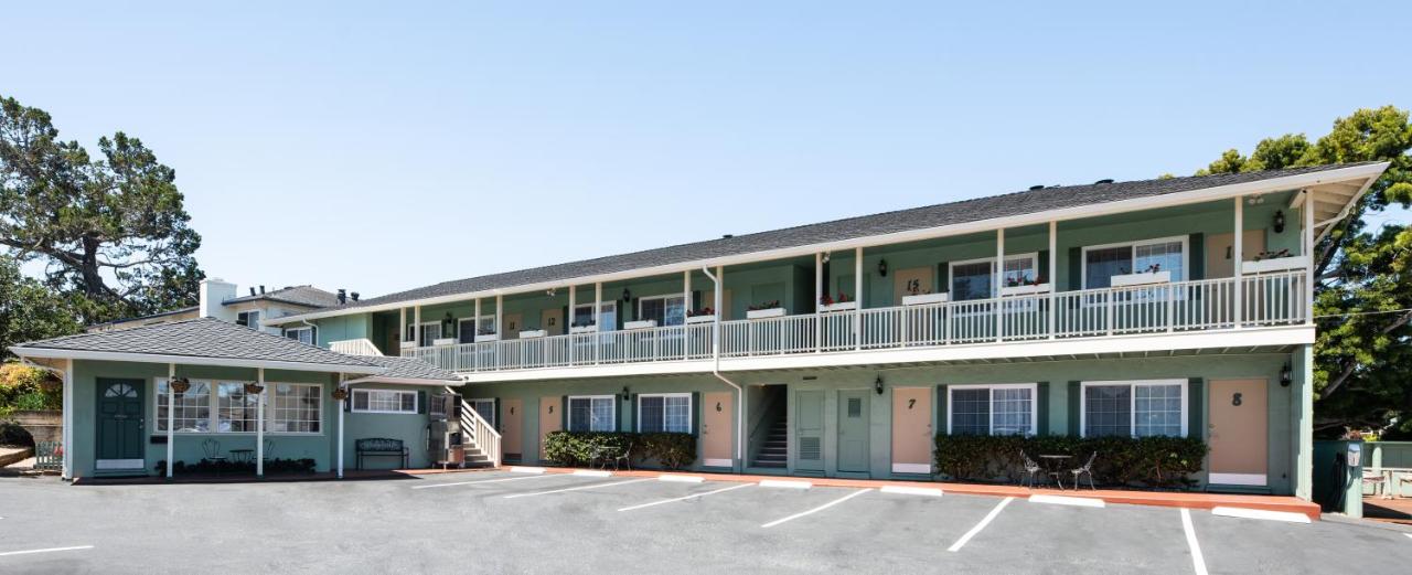 Villa Franca Inn - Bed and Breakfast