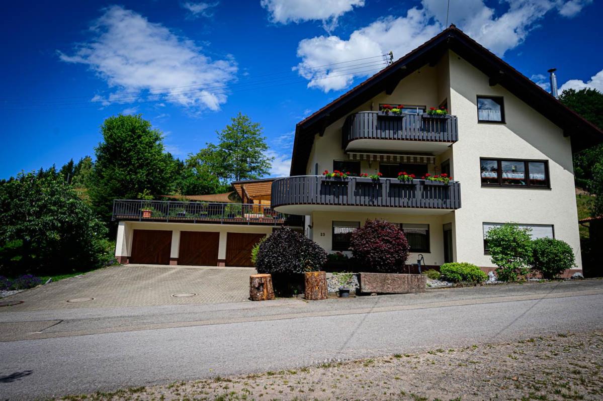 Ferienwohnung Am Sulzbächle - B&B