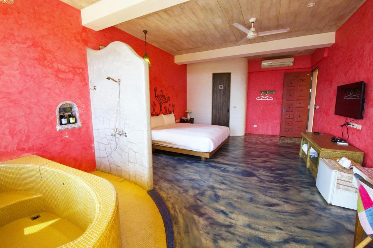 Double Room with Balcony and Sea View