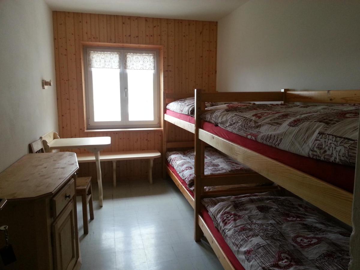 Camera Quadrupla con Bagno in Comune 