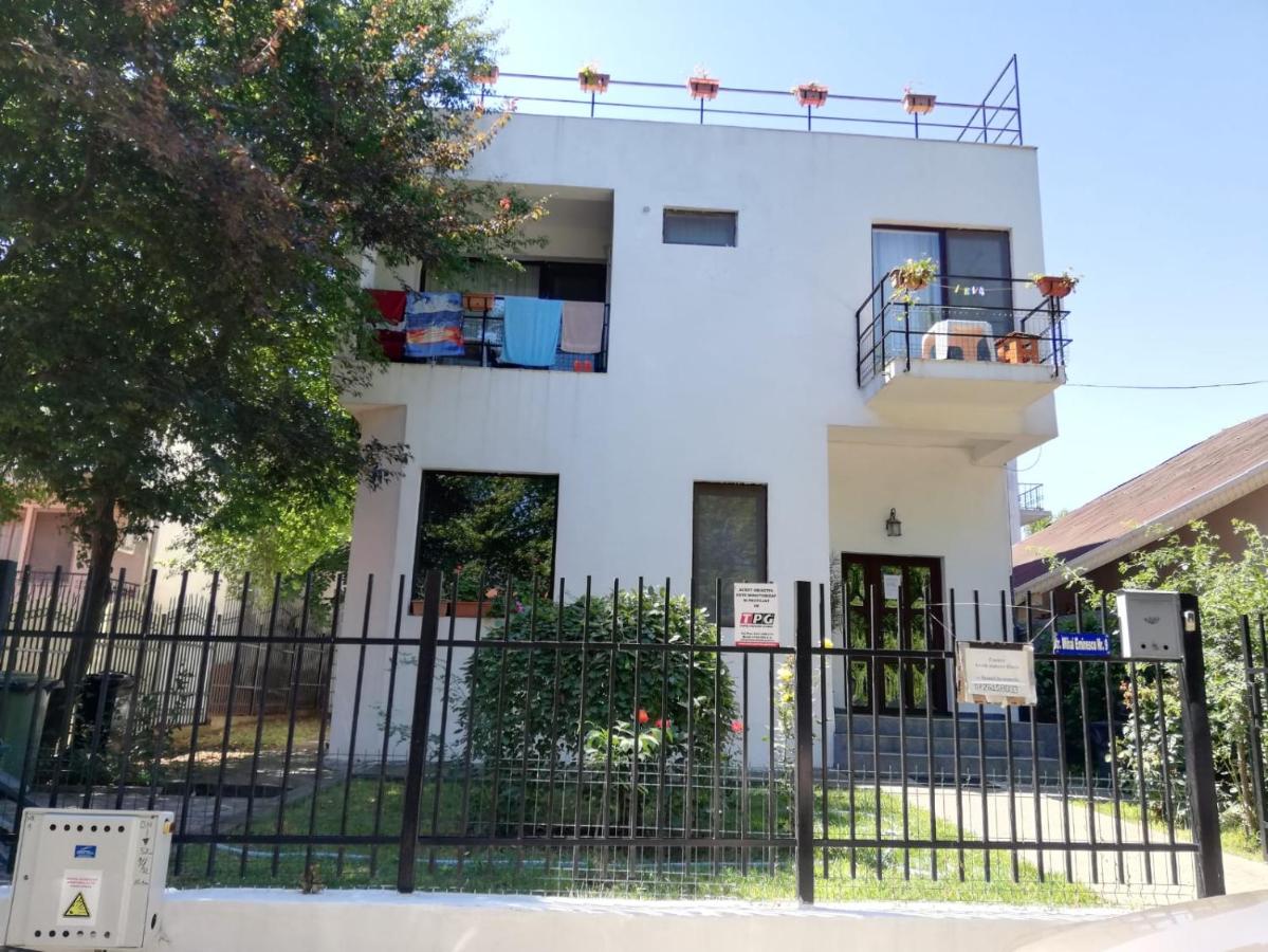 Casa Dana - B&B Eforie Nord