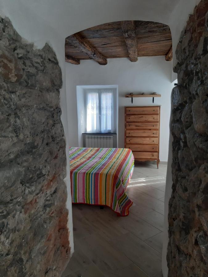 B&B Campo Ligure - la finestra sul castello - Bed and Breakfast Campo Ligure